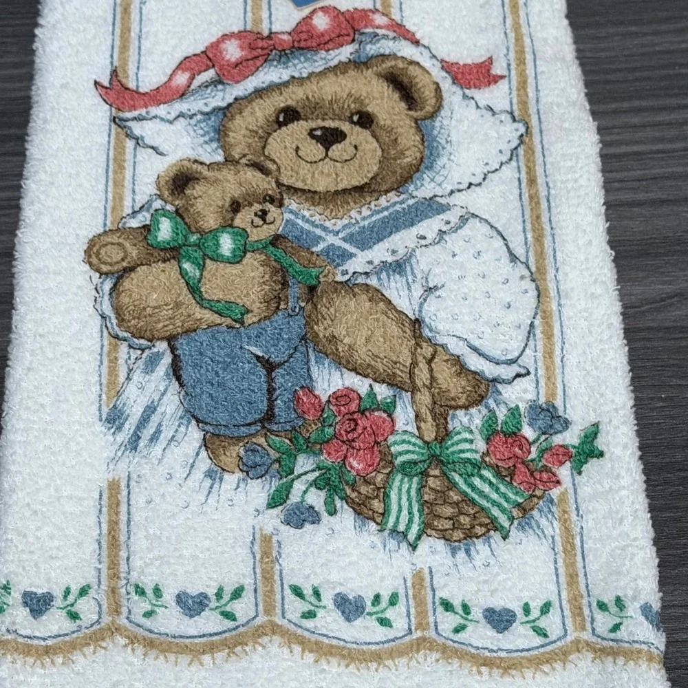 Vintage Cannon Hand Towel Set Cat Bear Enchanted Cottage Fringed USA New Tags